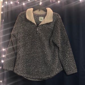 Fuzzy Sherpa Pull Over
